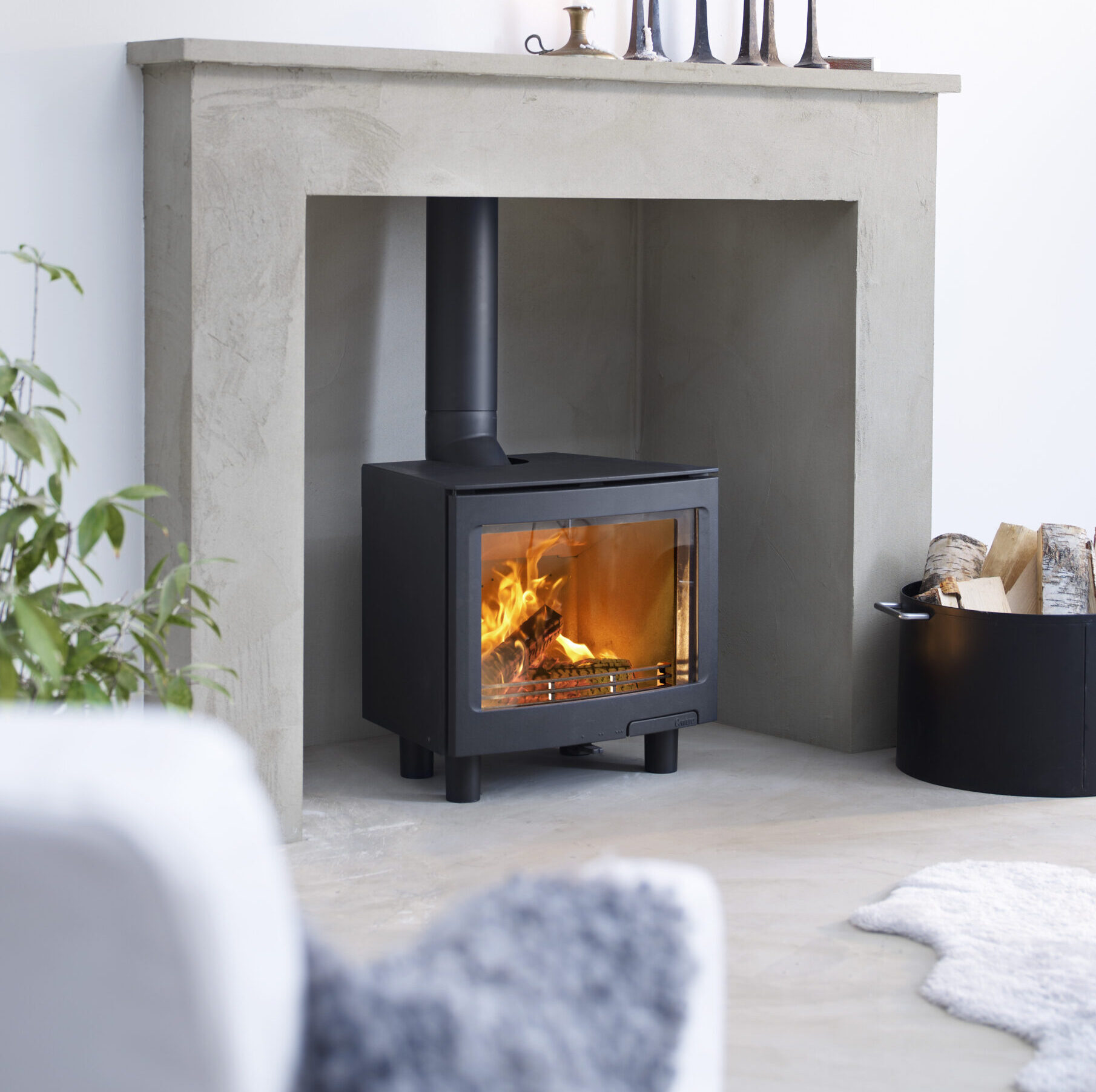 contura-i5l-panorama-black
