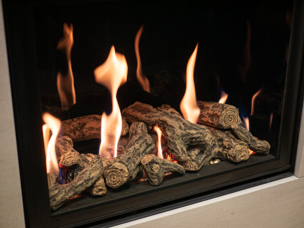 Black-Glass-Liners-1-scaled