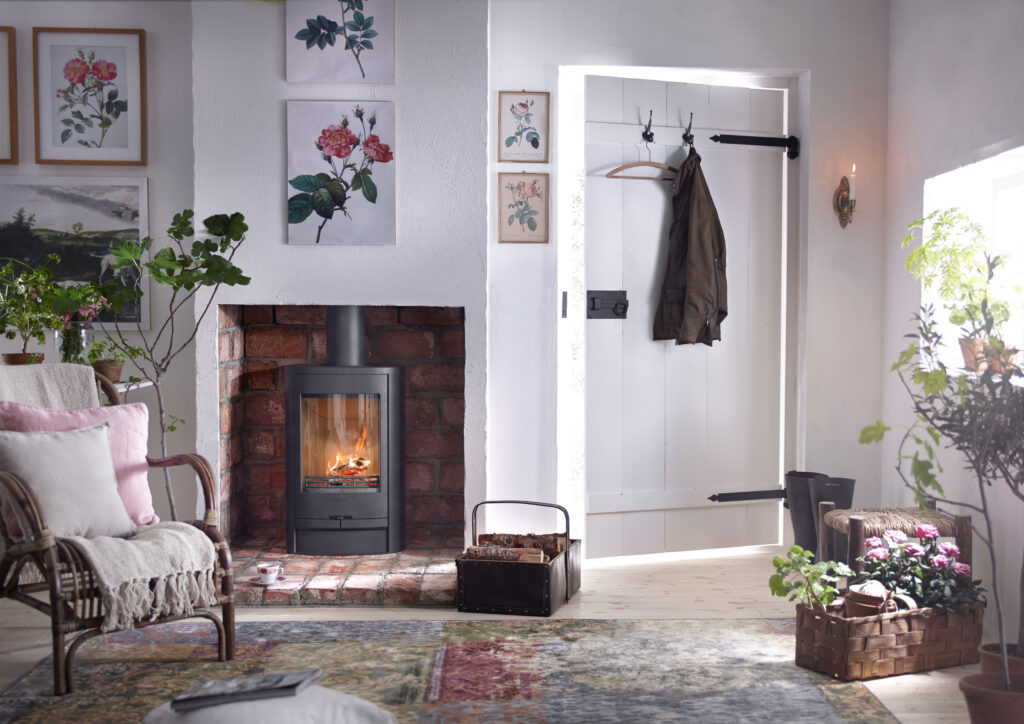 contura-810L-cottage