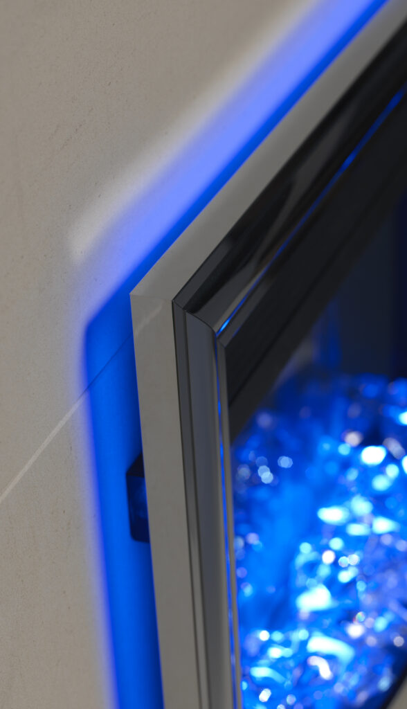 Ecoflame22 showing Spacers and Lights