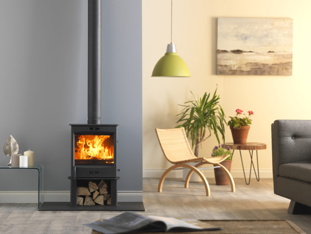 Fireline FQ8 on Log Store